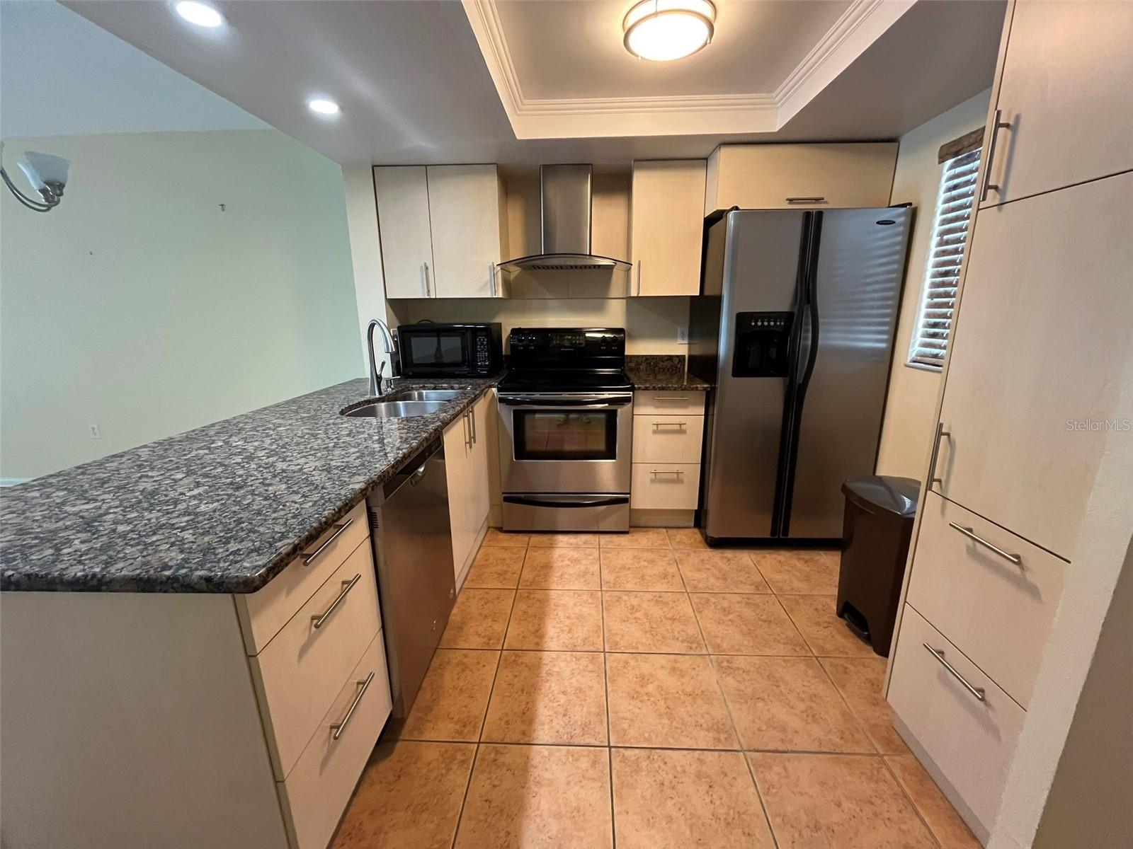 LAKESHORE CHARLOTTE COUNTY PH 04 - Residential Lease