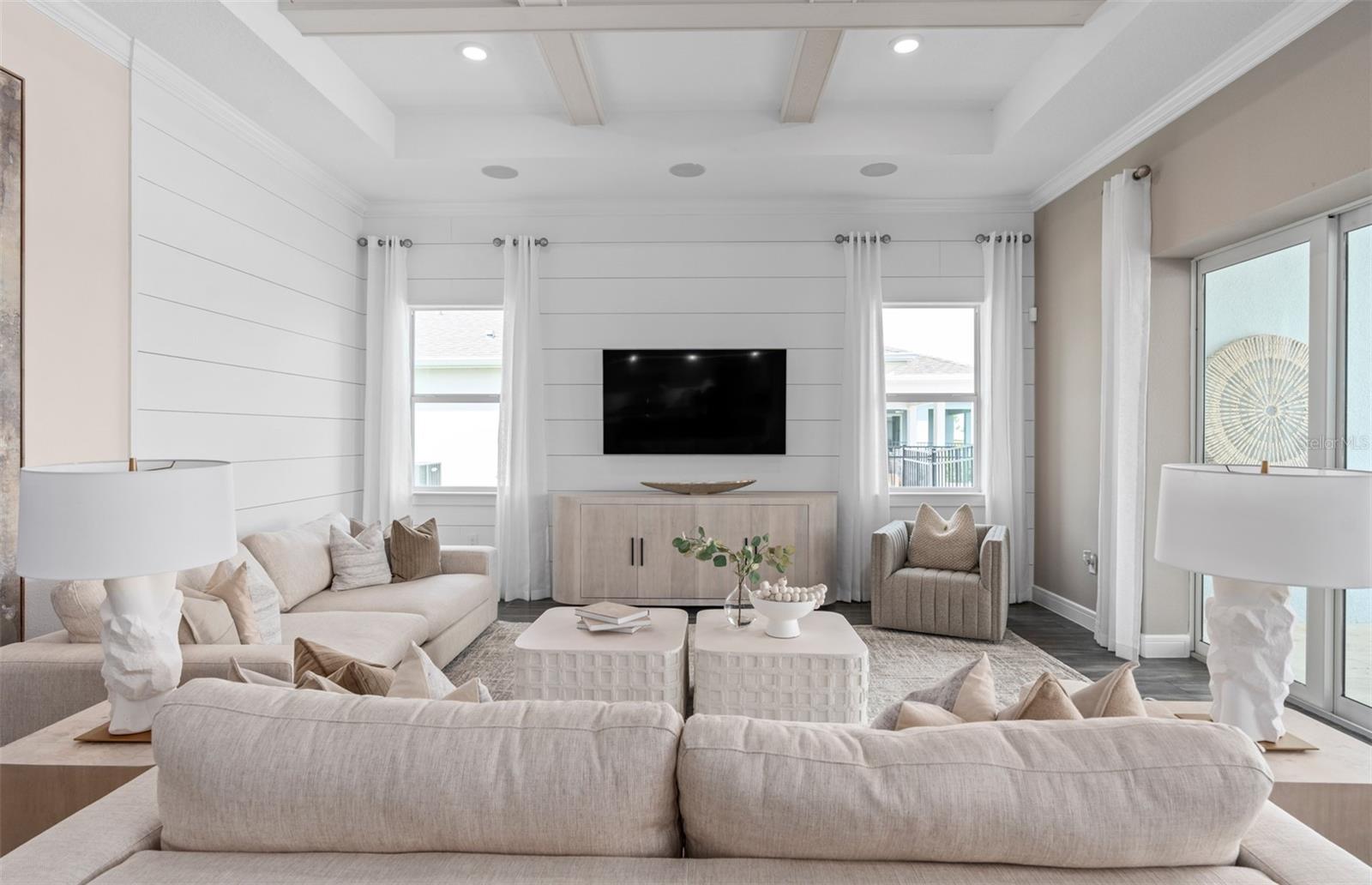 DEL WEBB OASIS - Residential