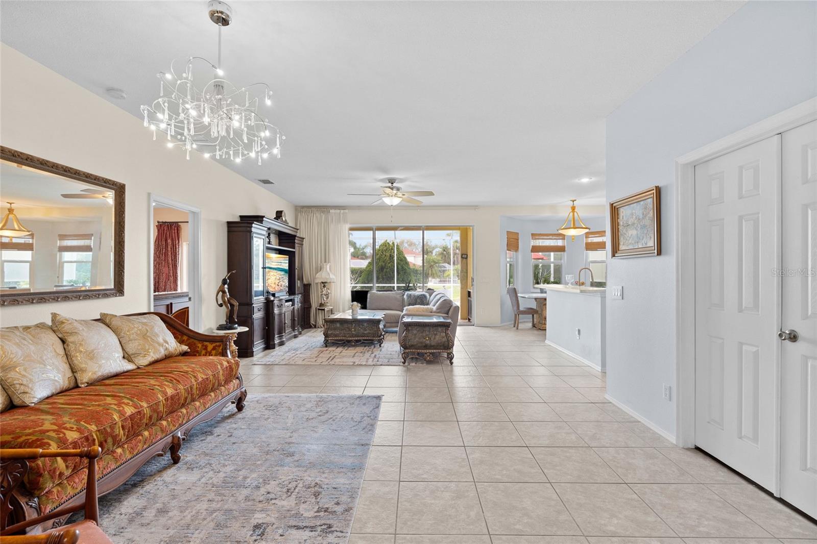 GLENN LAKES PH 4 - Residential