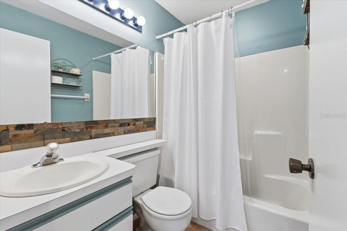 GOLDEN TEE PH 01 BLDG 14 - Residential