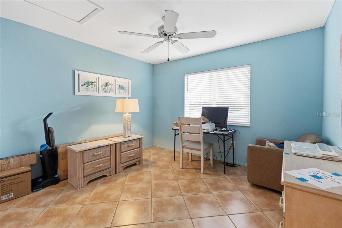 GOLDEN TEE PH 01 BLDG 14 - Residential