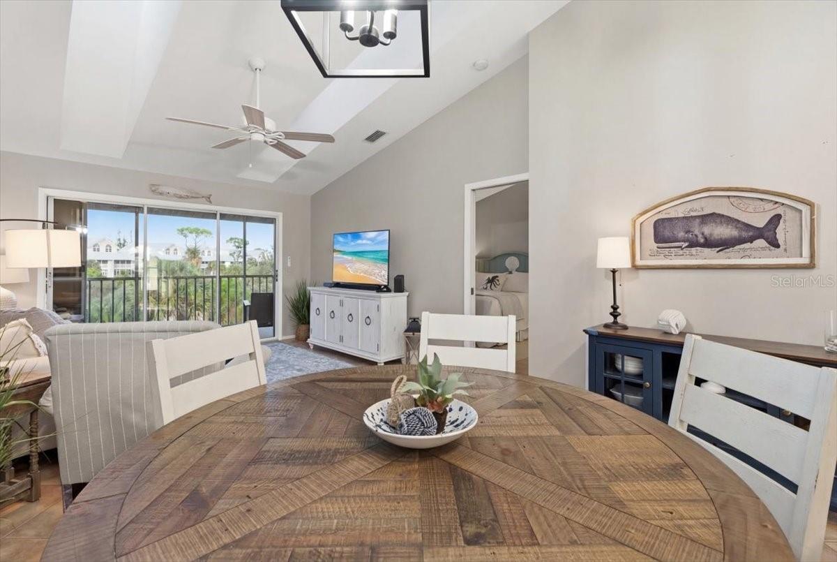 GOLDEN TEE PH 01 BLDG 14 - Residential