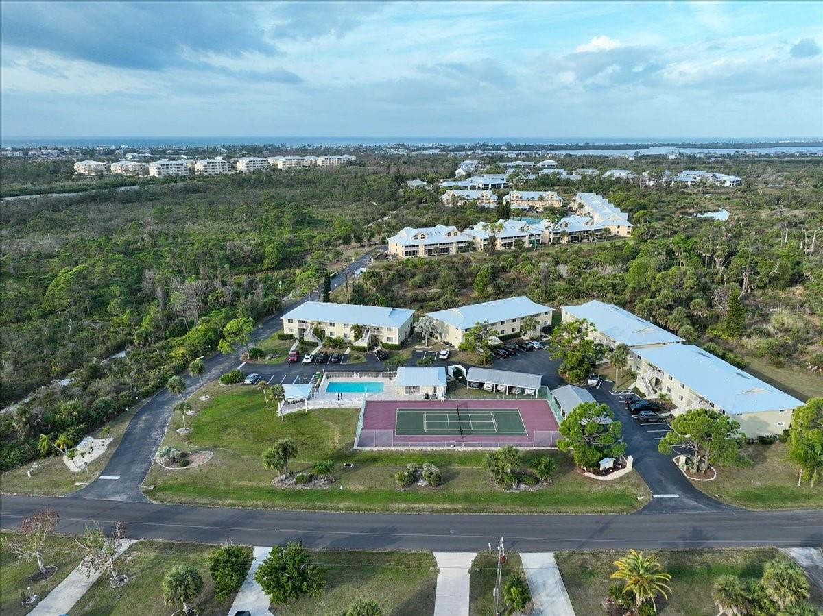 GOLDEN TEE PH 01 BLDG 14 - Residential