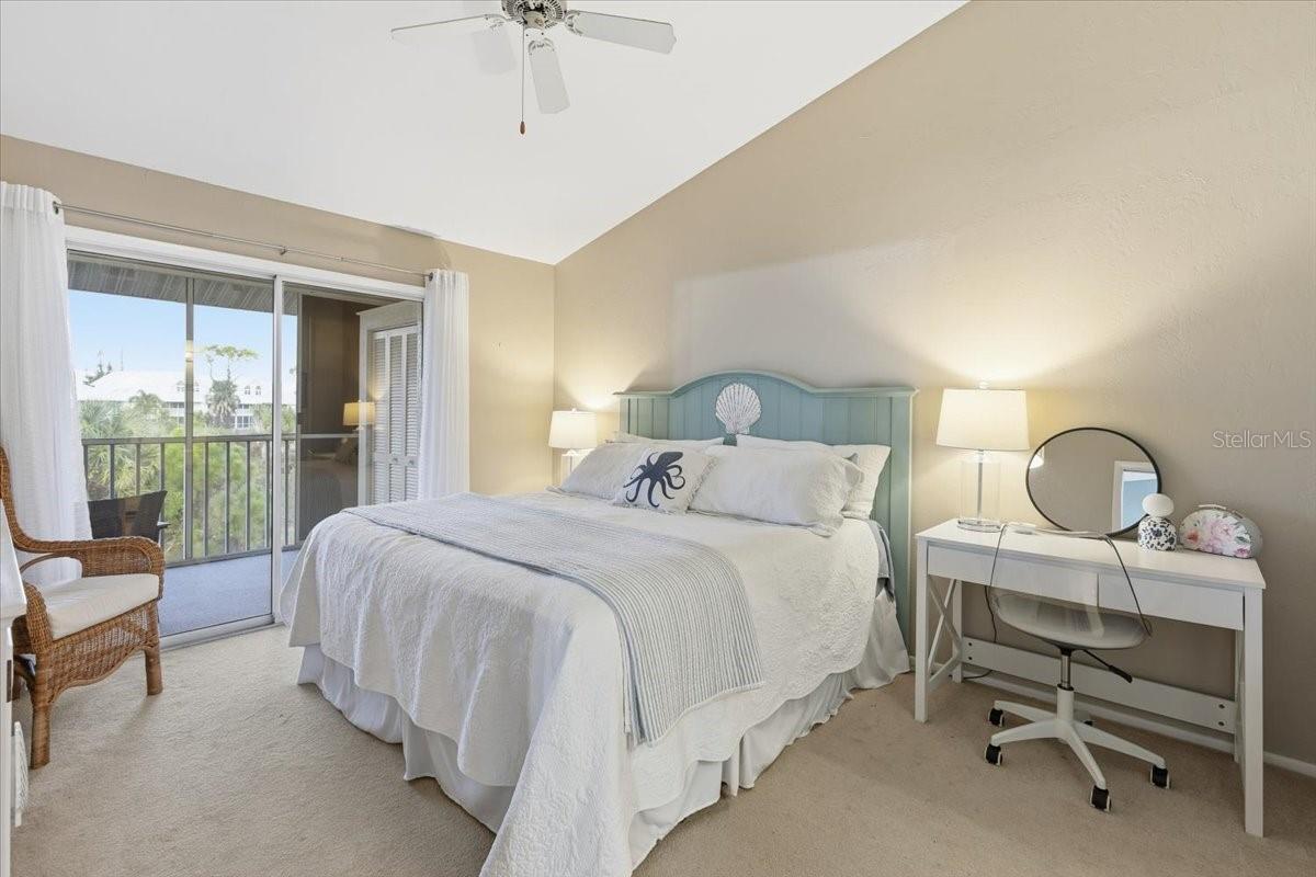 GOLDEN TEE PH 01 BLDG 14 - Residential