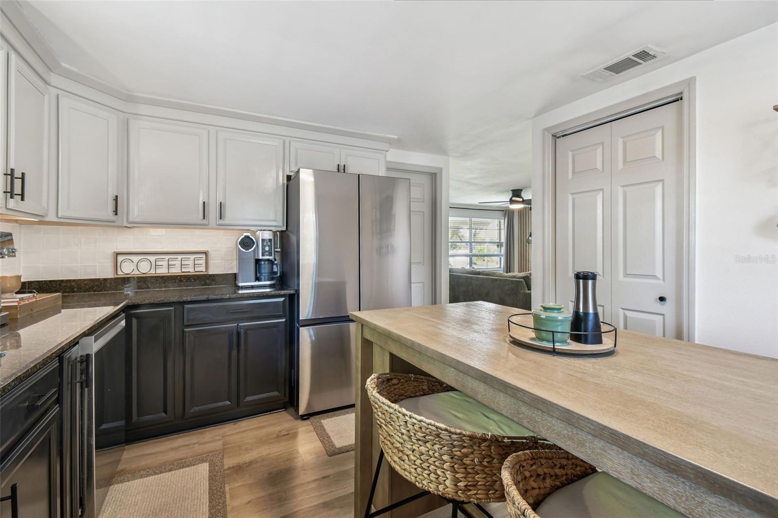 HALGREEN MANOR - Residential