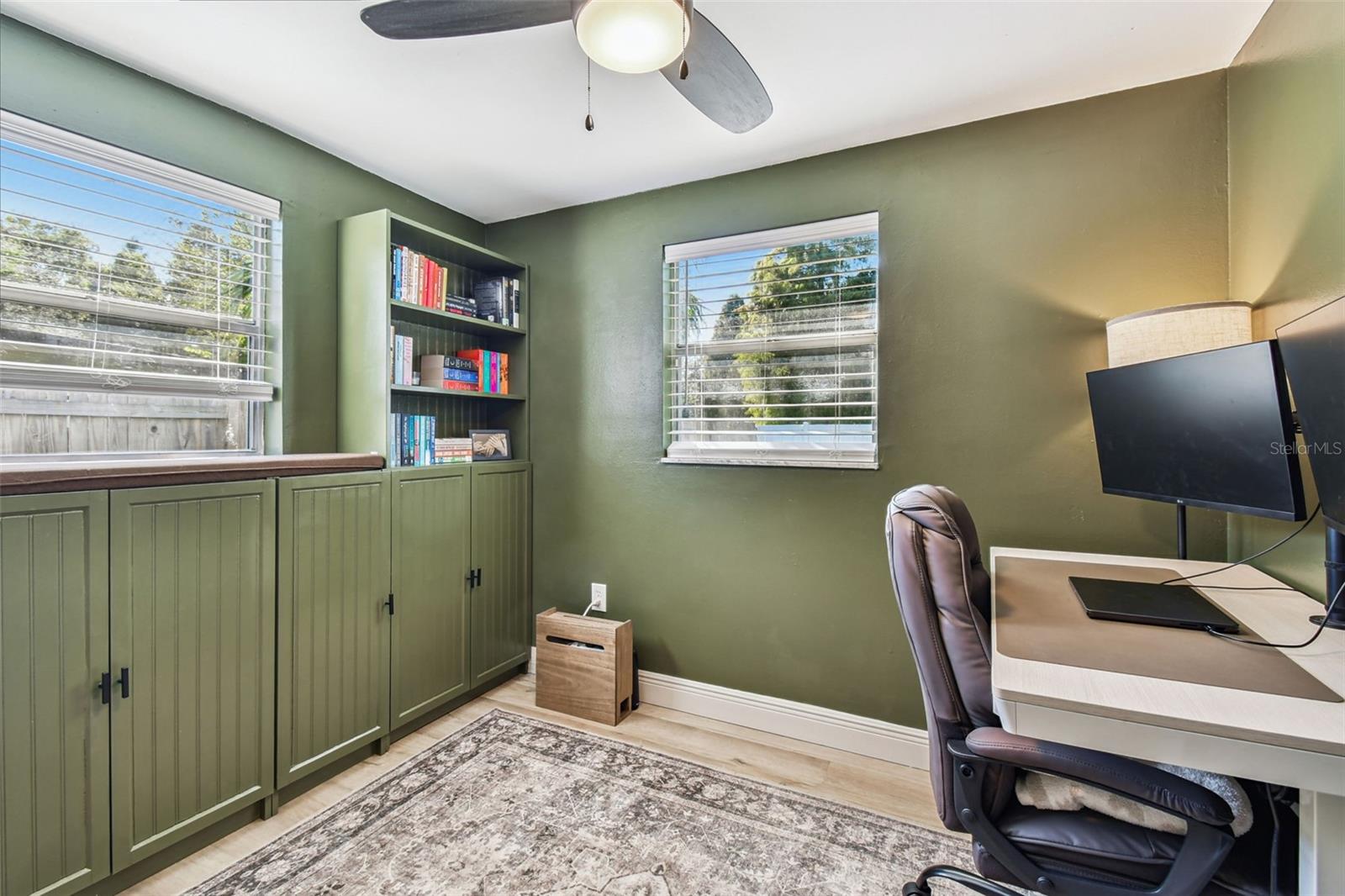 HALGREEN MANOR - Residential