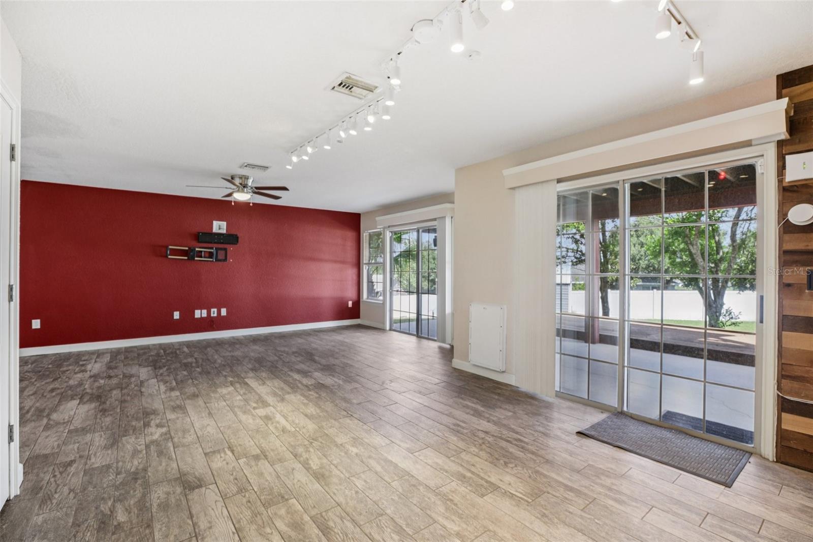 ASTATULA LA CASA MANOR UNIT 02 LT 01 - Residential