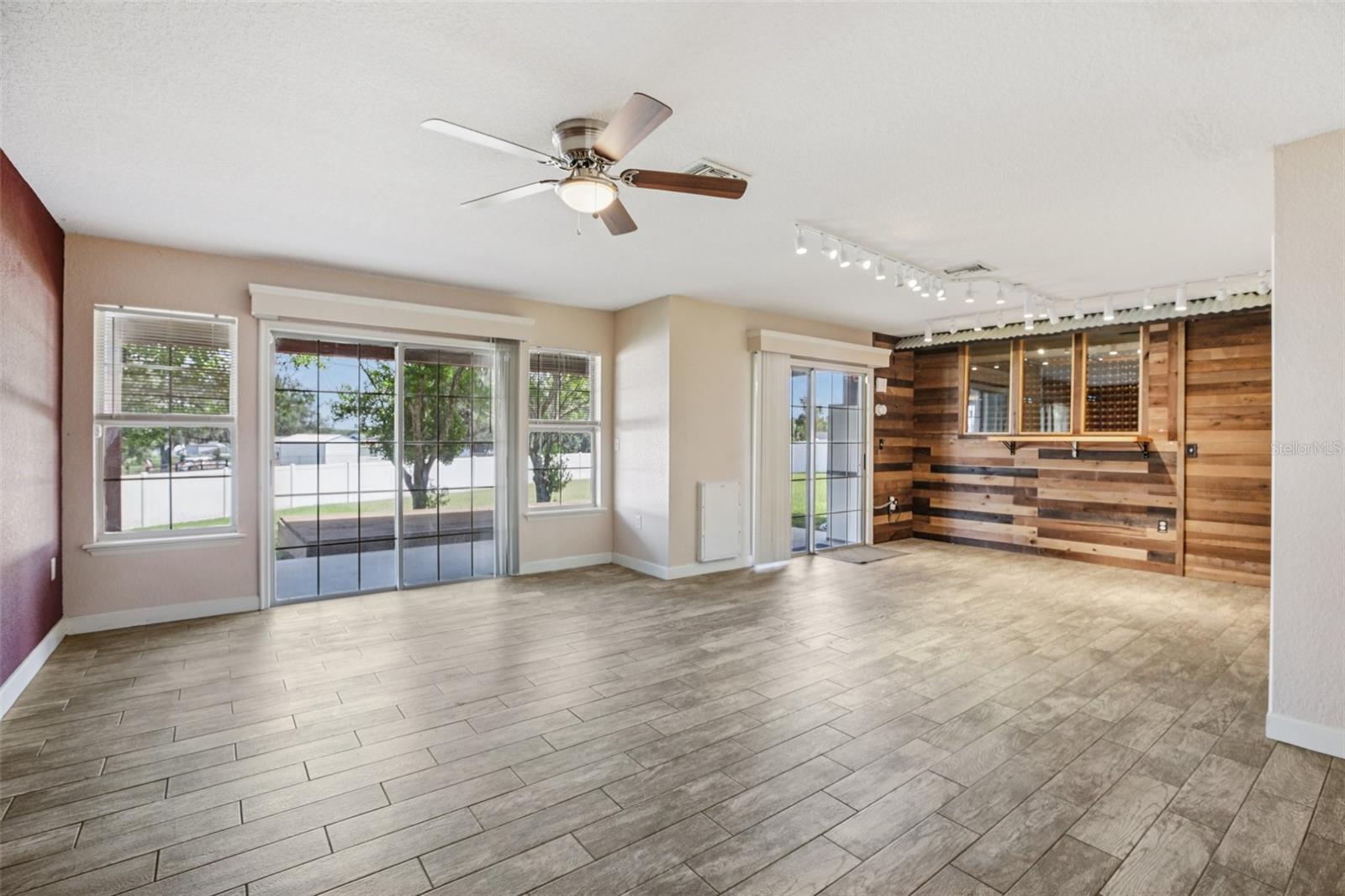 ASTATULA LA CASA MANOR UNIT 02 LT 01 - Residential