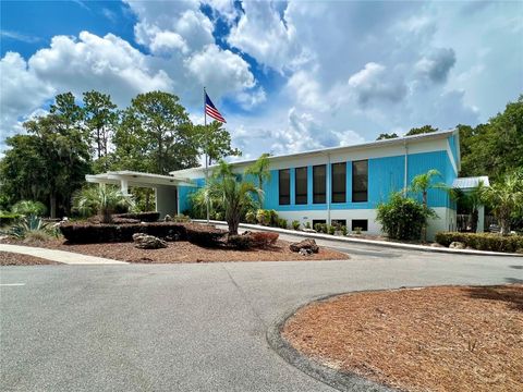 A home in DUNNELLON