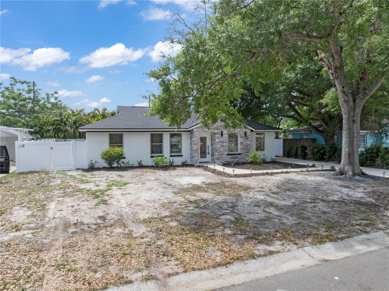BELLBROOK HEIGHTS - Residential