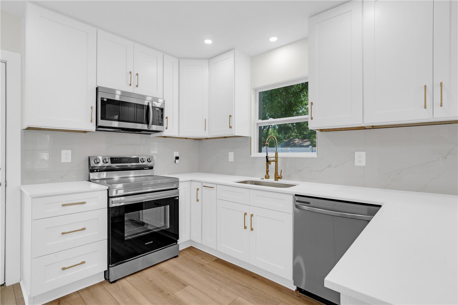 BELLBROOK HEIGHTS - Residential