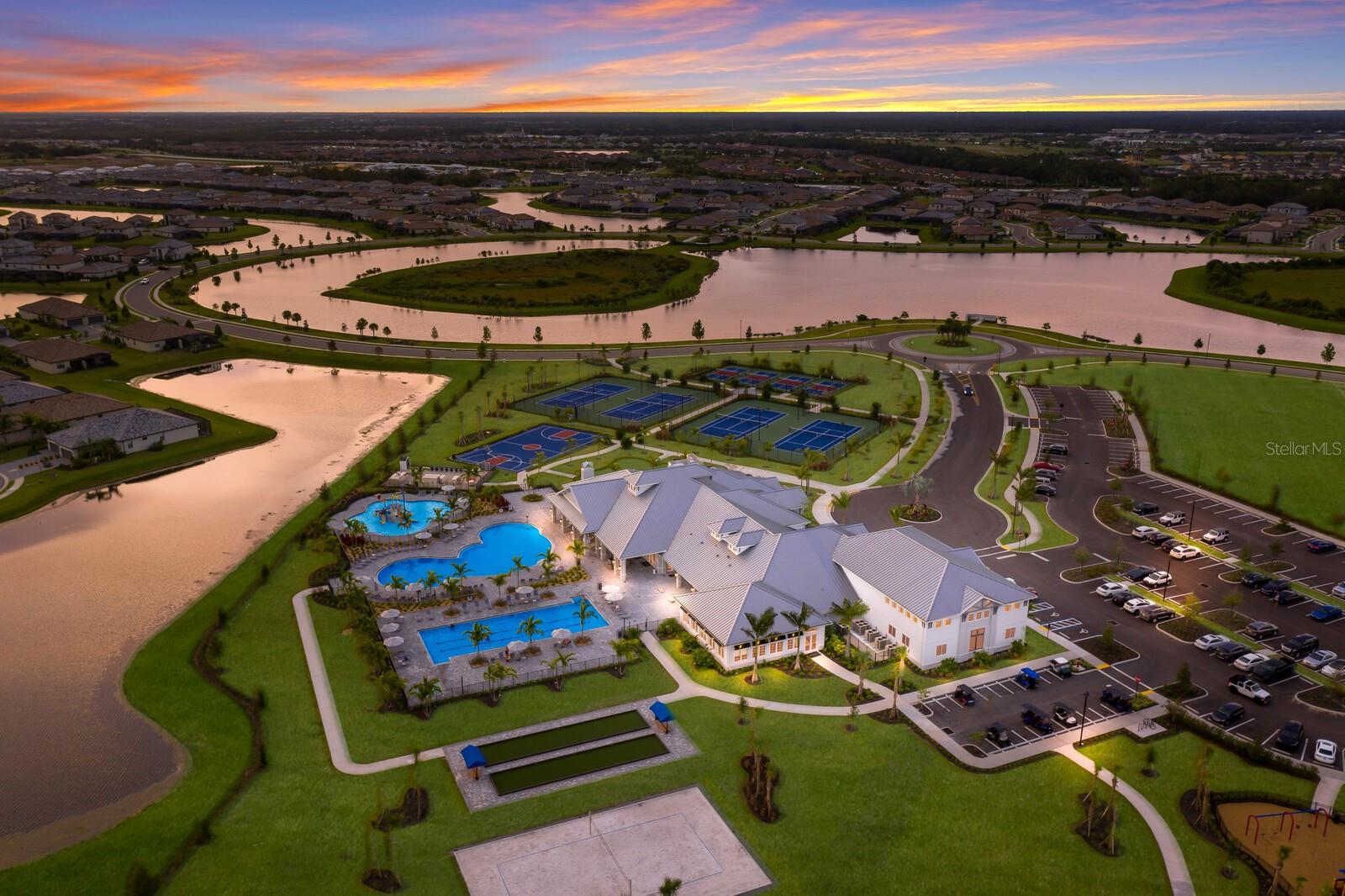 LORRAINE LAKES PH I - Residential