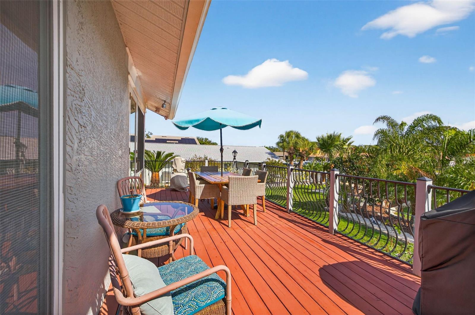 GULF HARBORS WOODLANDS - Residential