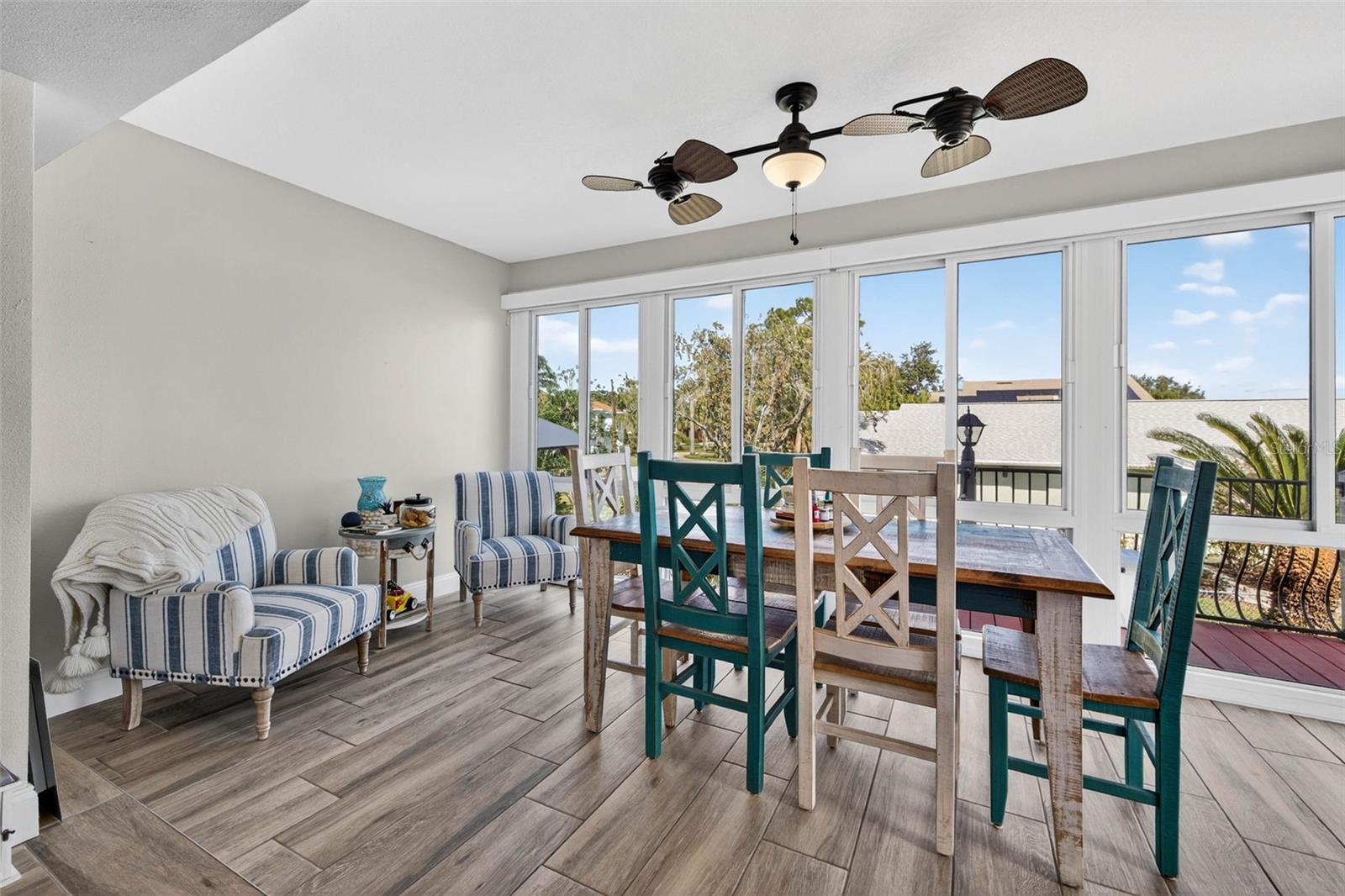 GULF HARBORS WOODLANDS - Residential