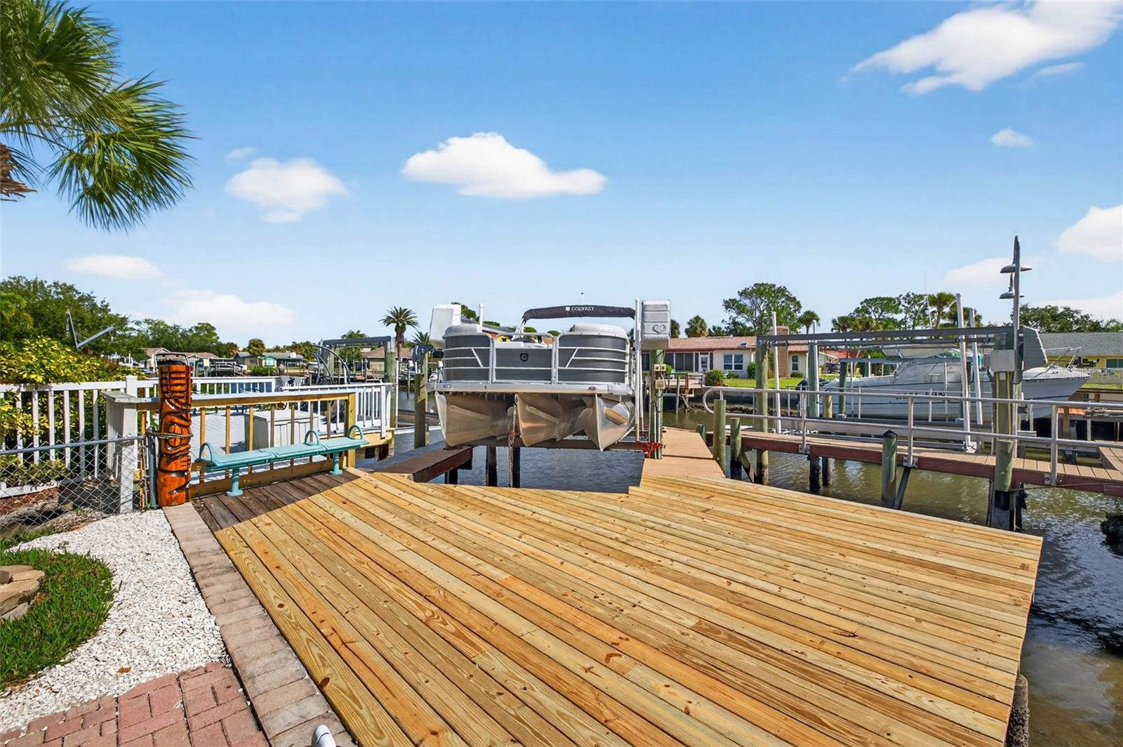 GULF HARBORS WOODLANDS - Residential