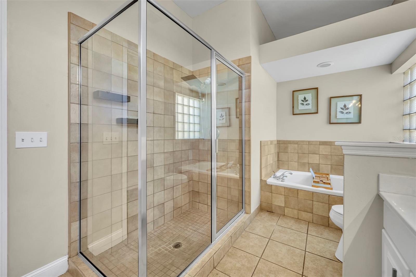 REDBRIDGE AT CARILLON - Residential