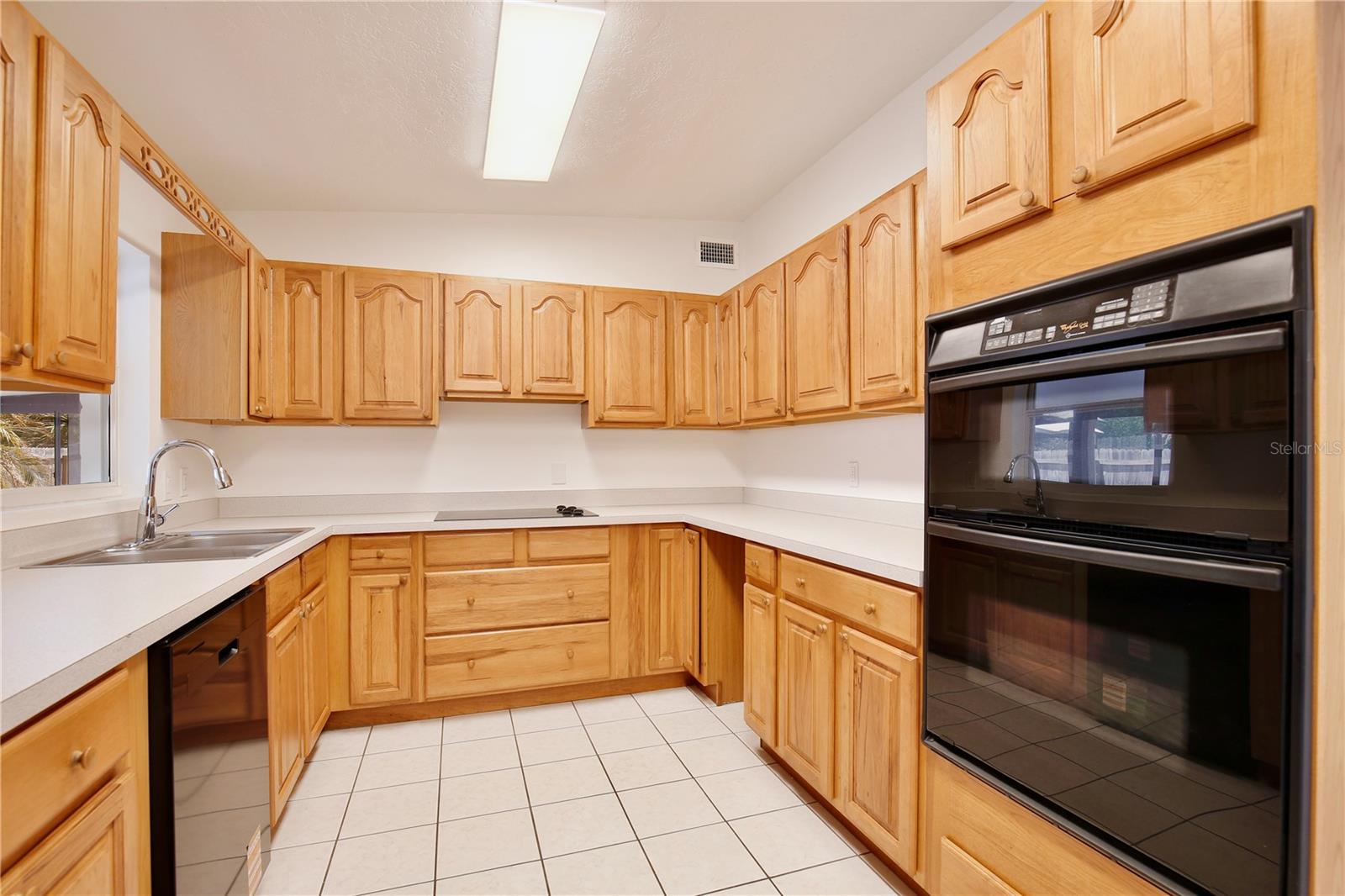 GLASS GARDENS - Residential