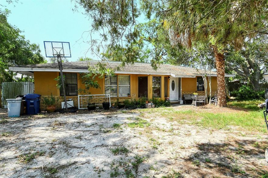 OPPORTUNITY KNOCKS! Are you looking for a remodel opportunity? This 2/1 in the heart of Sarasota in need of TLC is close to Riverview High School, area beaches, Phillipi Creek and downtown Sarasota. It's situated amongst several other homes that have been renovated and is ready for a cash buyer.  Plenty of room for toys on a huge lot with no HOA or CDD. Seller is an estate and has not occupied property.