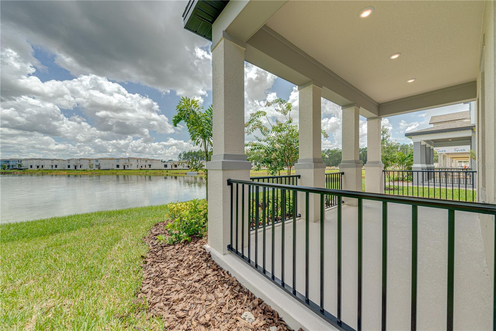 524 VENETIAN PALMS BOULEVARD