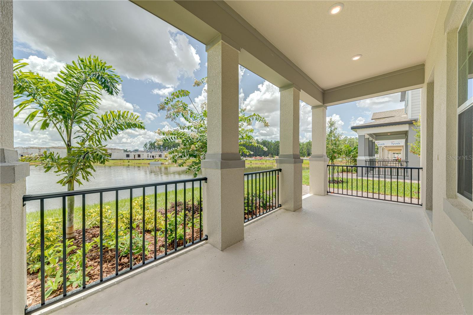 524 VENETIAN PALMS BOULEVARD