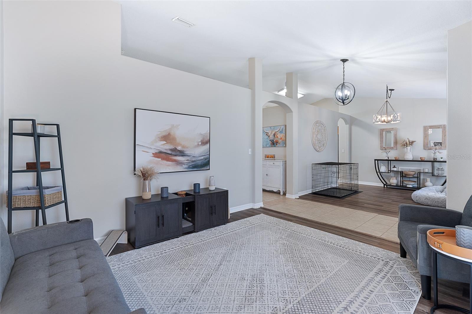 32 BUFFALO BILL DRIVE