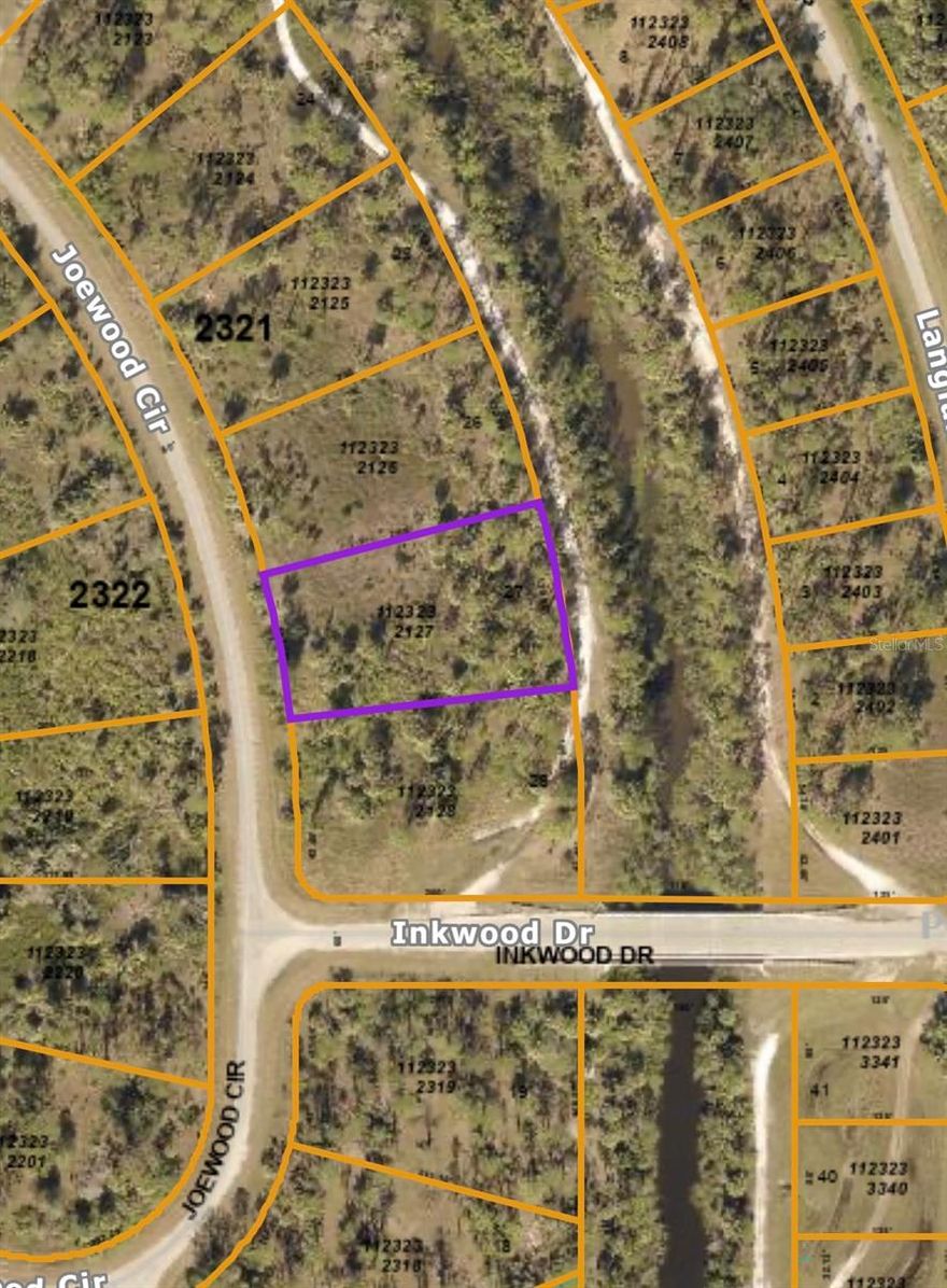 **AMAZING INVESTMENT**. Fast growing area, new construction is booming in the neighborhood and you can be part of the action Close proximity to all the great amenities the city has to offer such as shopping, golfing, entertainment, restaurants, and much more! Great area for nature lovers and minutes away from Englewood Beach. This pristine beach offers the finest glistening sand, sparkling blue waters, and spectacular sunset views year round. Port Charlotte is a top destination for those looking for an experience that offers all the best of Florida’s wonderful outdoor experiences and a laid-back lifestyle. Plan your future and invest in Florida paradise. Make an offer today!