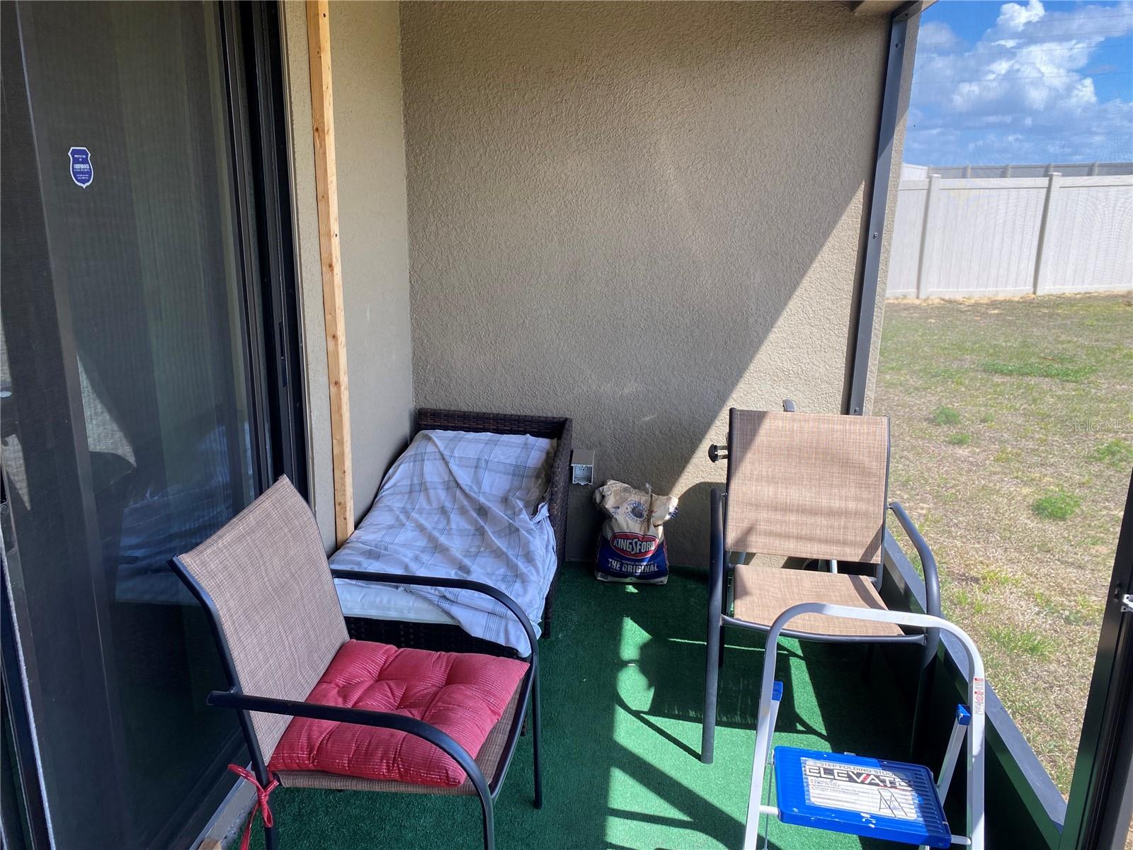 RIDGE/SWAN LAKE - Residential