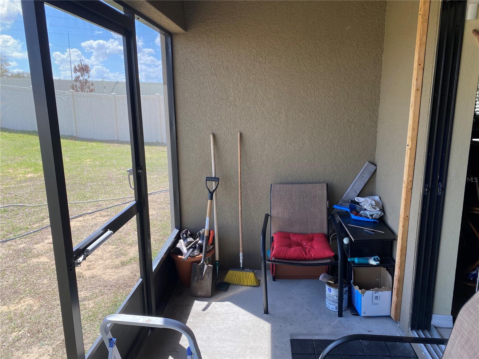 RIDGE/SWAN LAKE - Residential