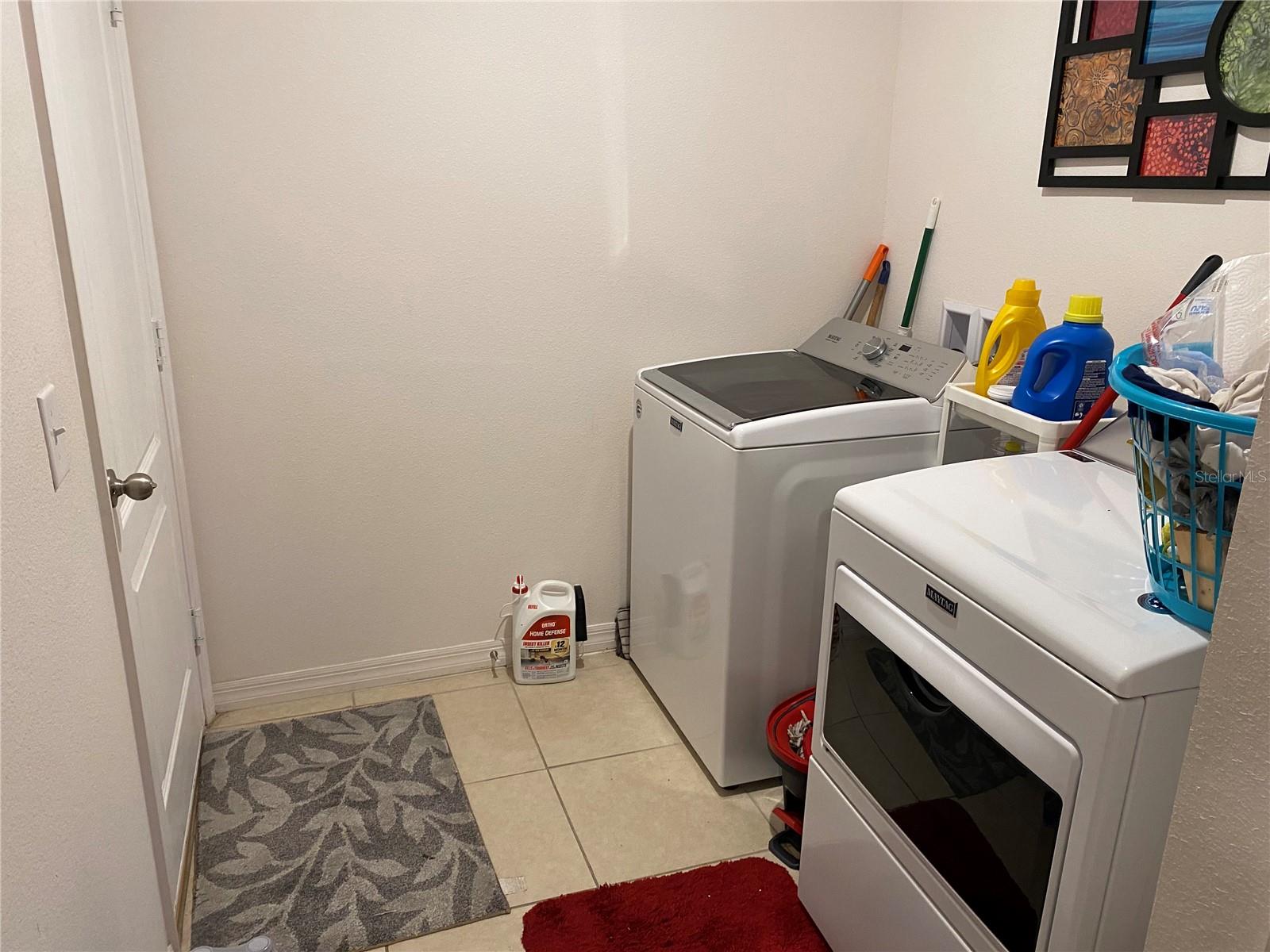 RIDGE/SWAN LAKE - Residential