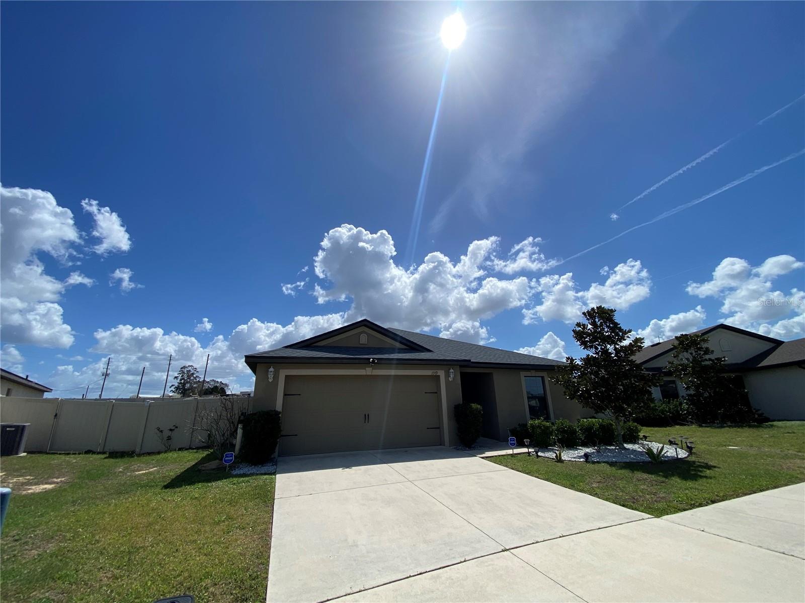 RIDGE/SWAN LAKE - Residential