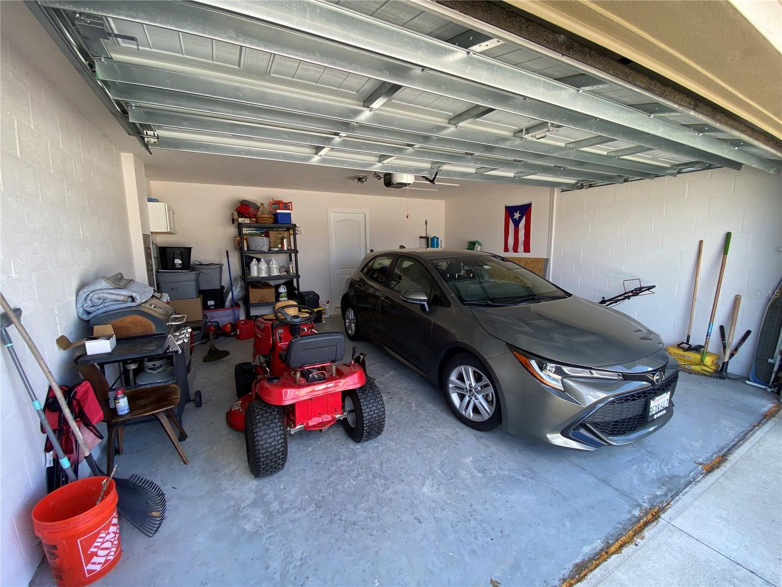 RIDGE/SWAN LAKE - Residential