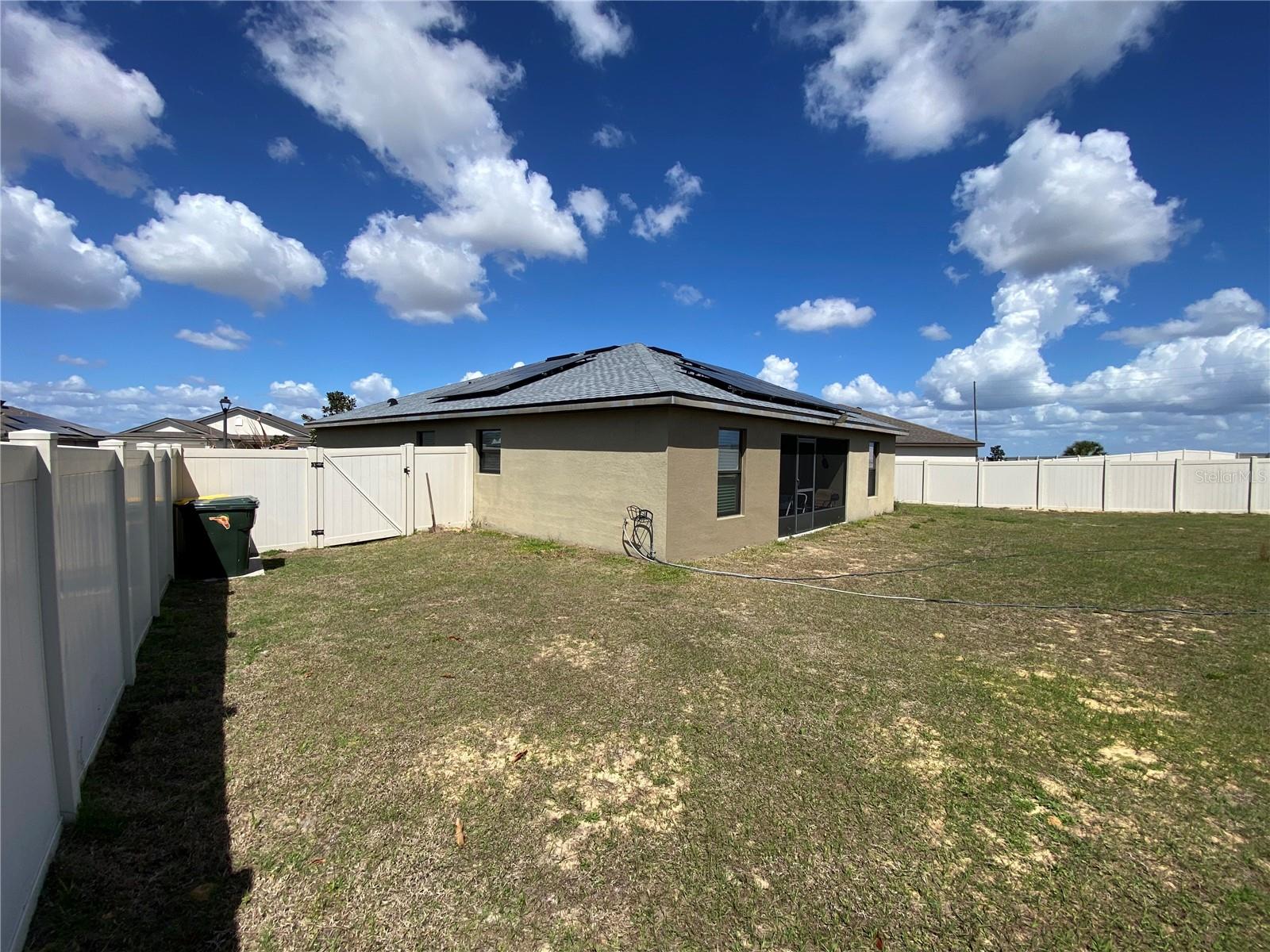 RIDGE/SWAN LAKE - Residential