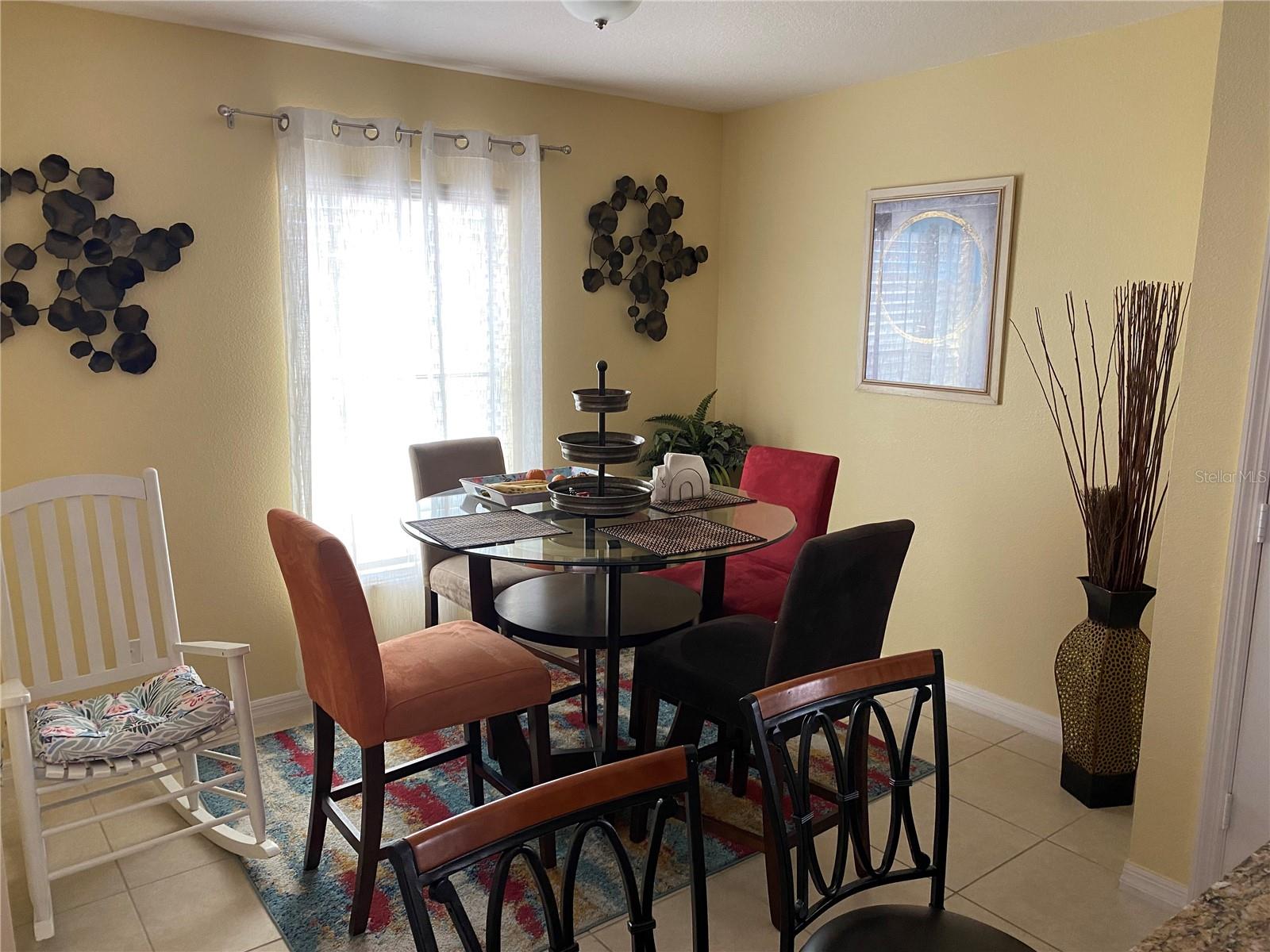 RIDGE/SWAN LAKE - Residential