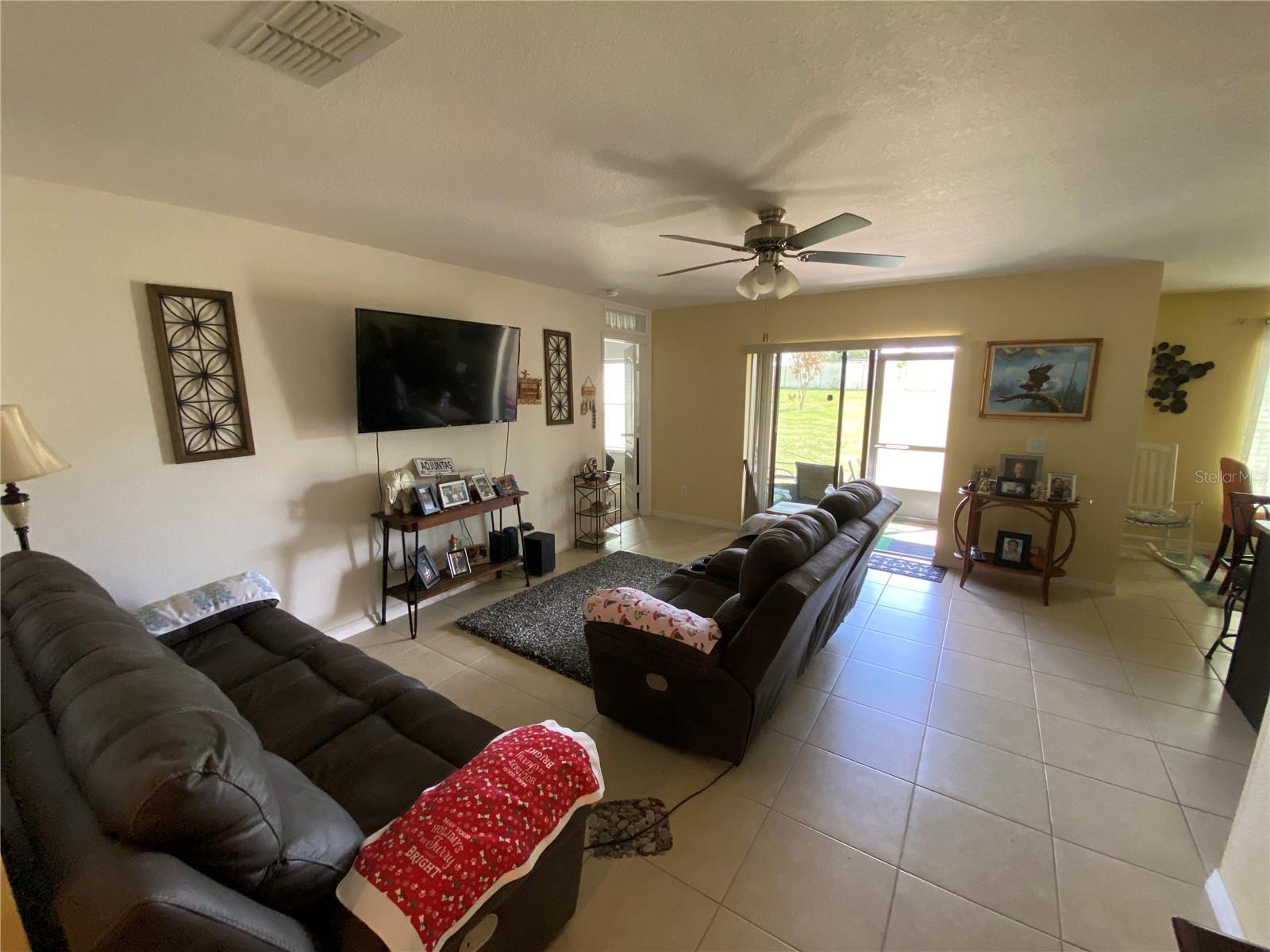 RIDGE/SWAN LAKE - Residential