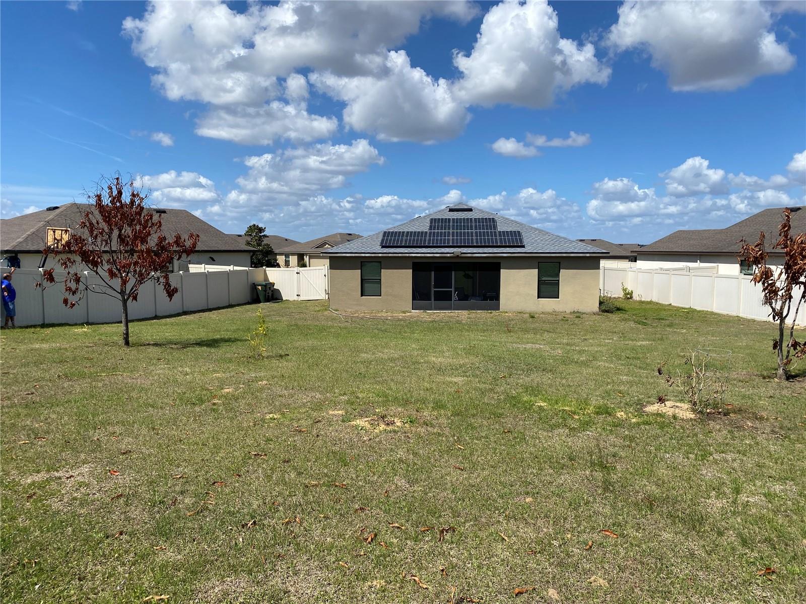 RIDGE/SWAN LAKE - Residential