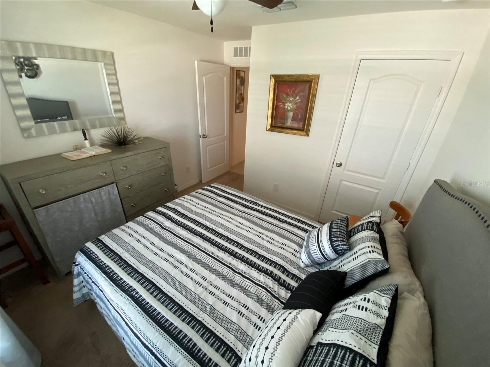 RIDGE/SWAN LAKE - Residential