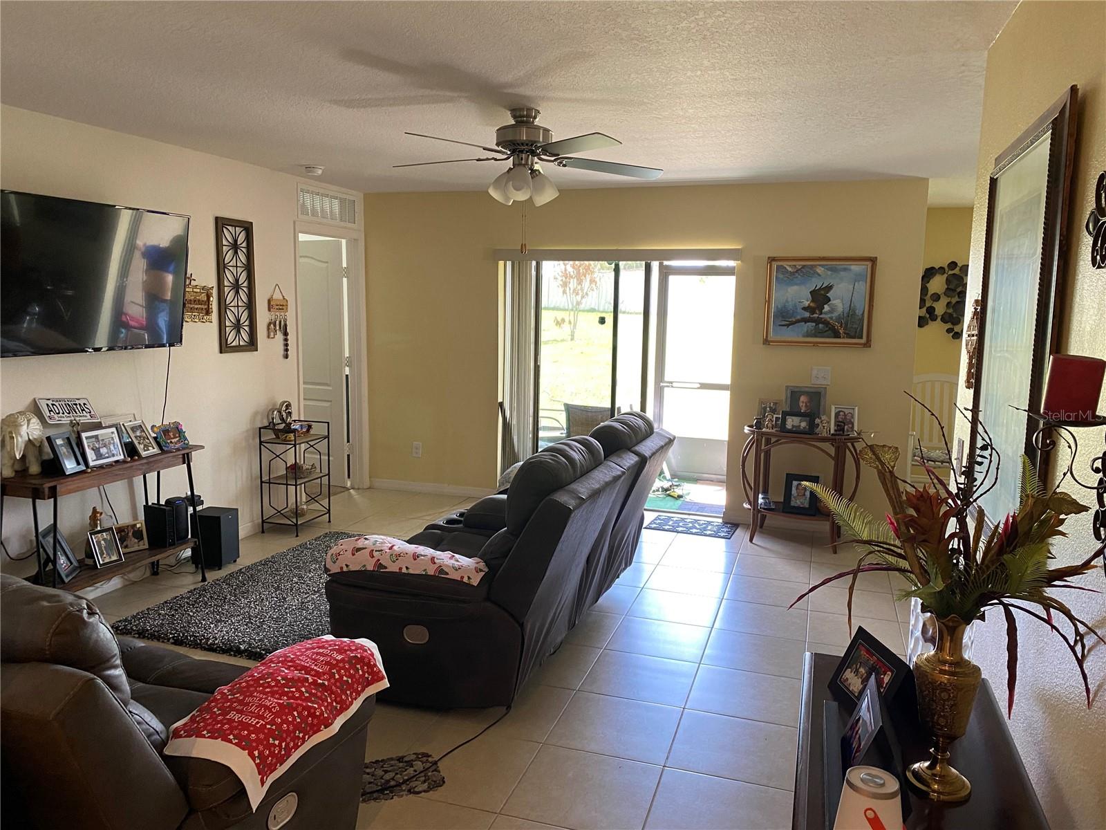 RIDGE/SWAN LAKE - Residential