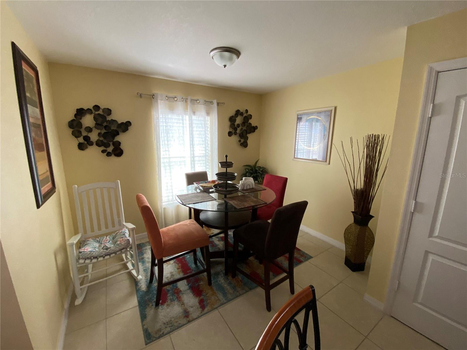 RIDGE/SWAN LAKE - Residential