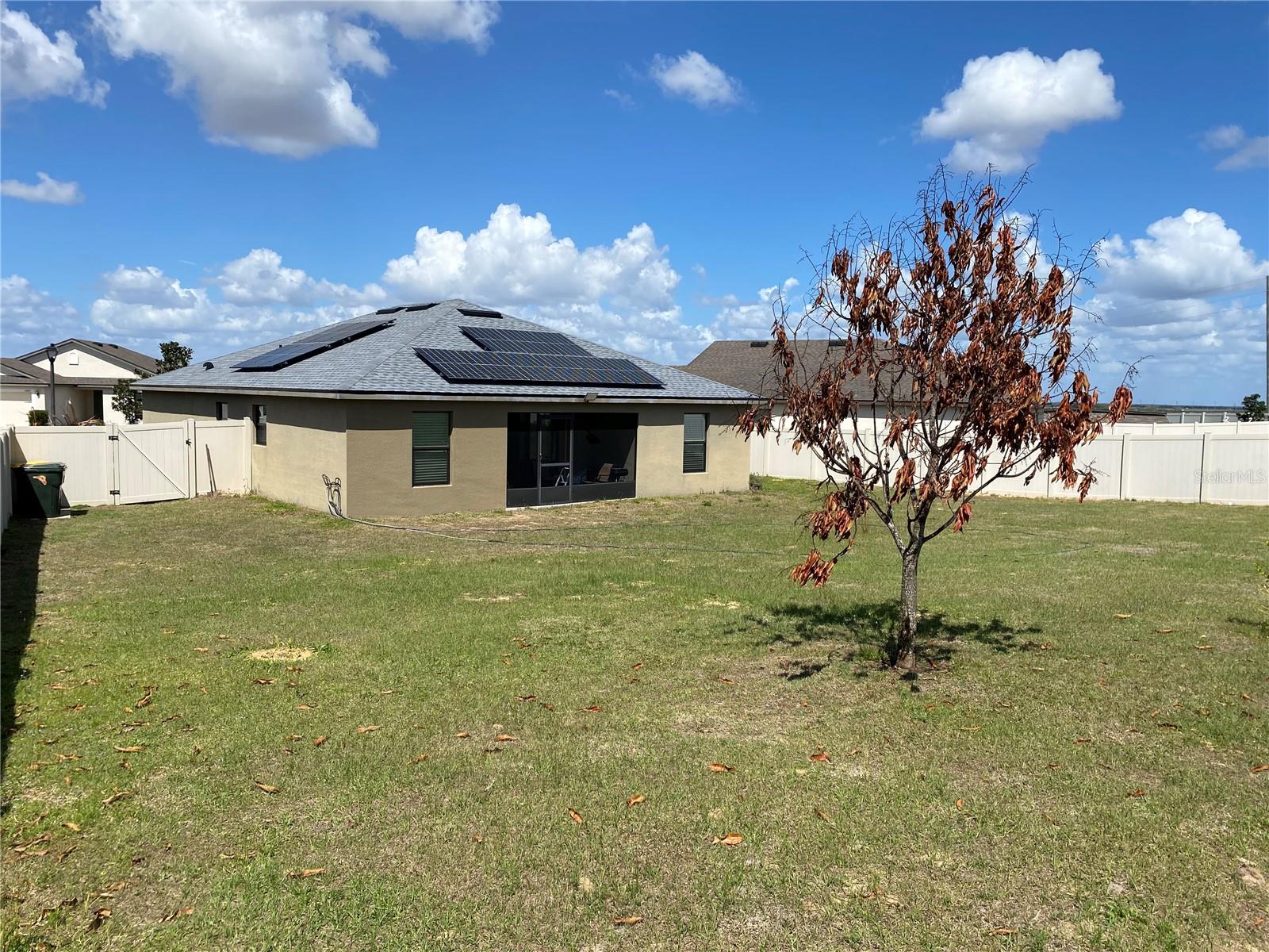 RIDGE/SWAN LAKE - Residential