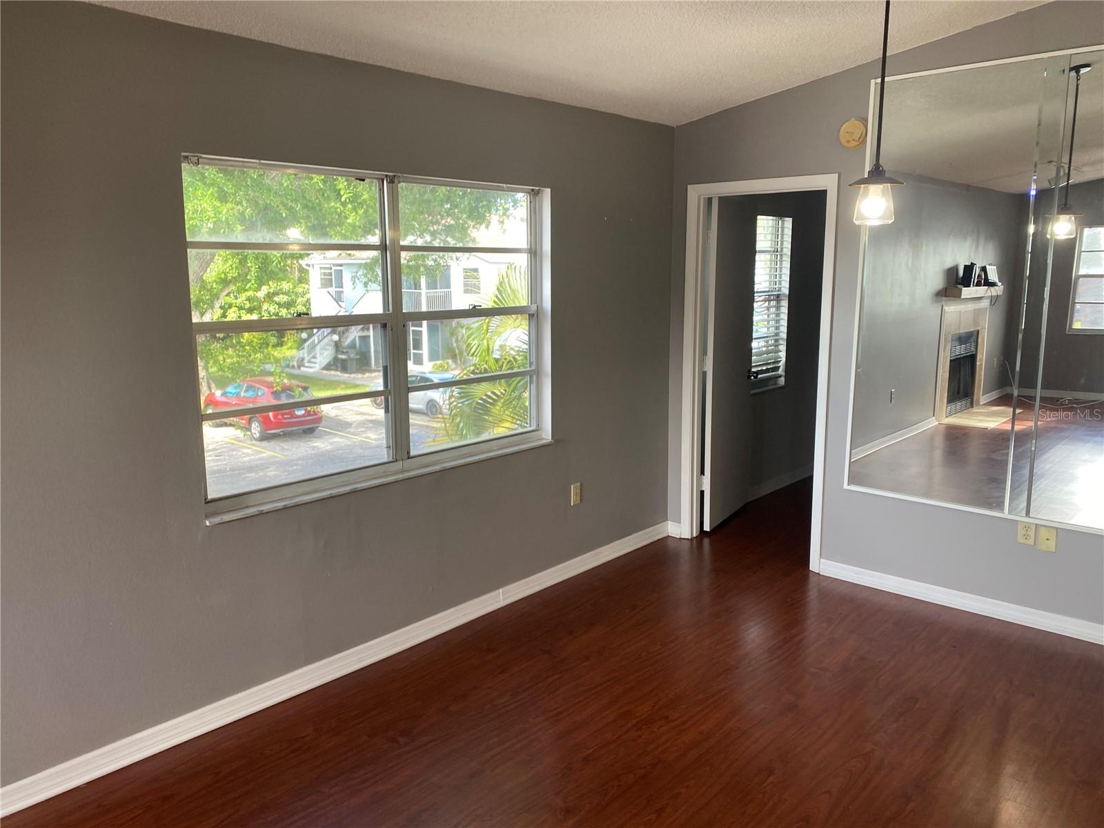 MIRROR LAKE SEC 2 - Residential
