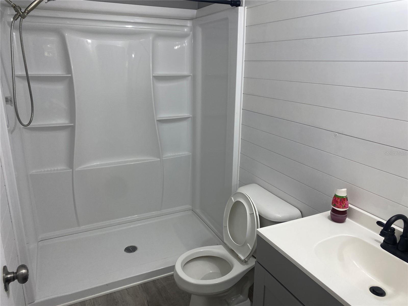 MIRROR LAKE SEC 2 - Residential