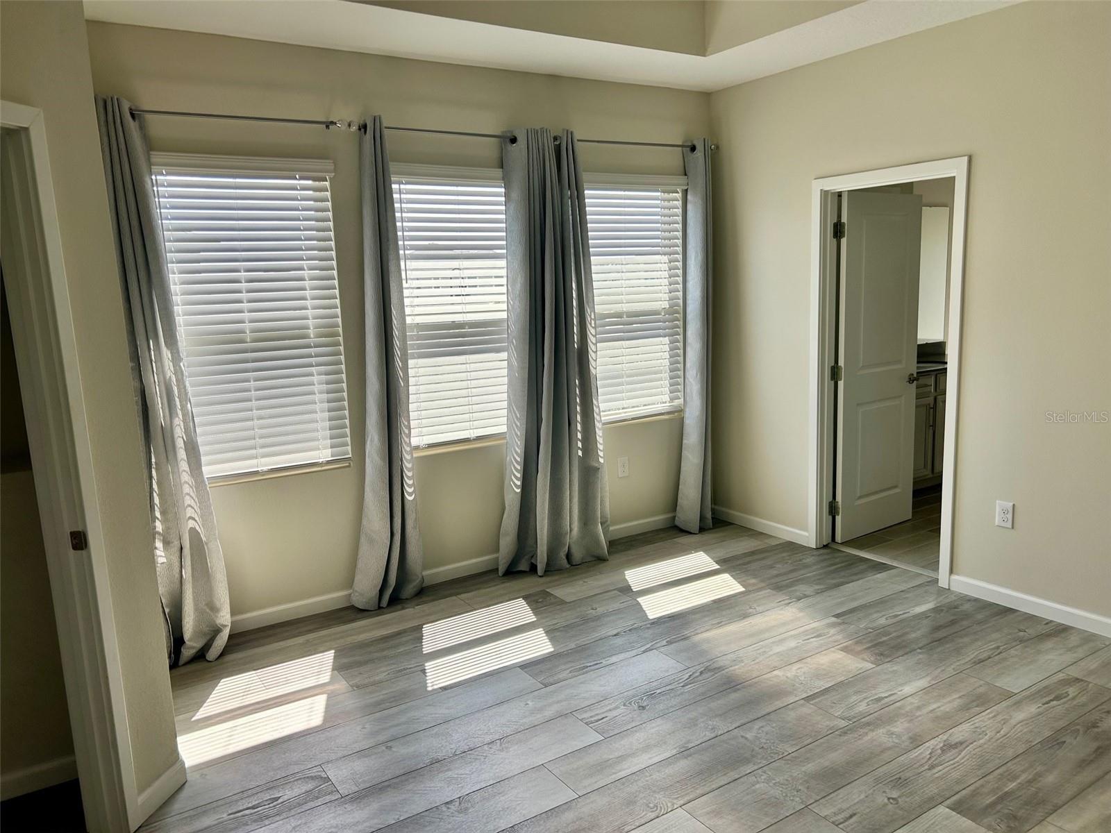 TUSKAWILLA CROSSINGS 34'S - Residential