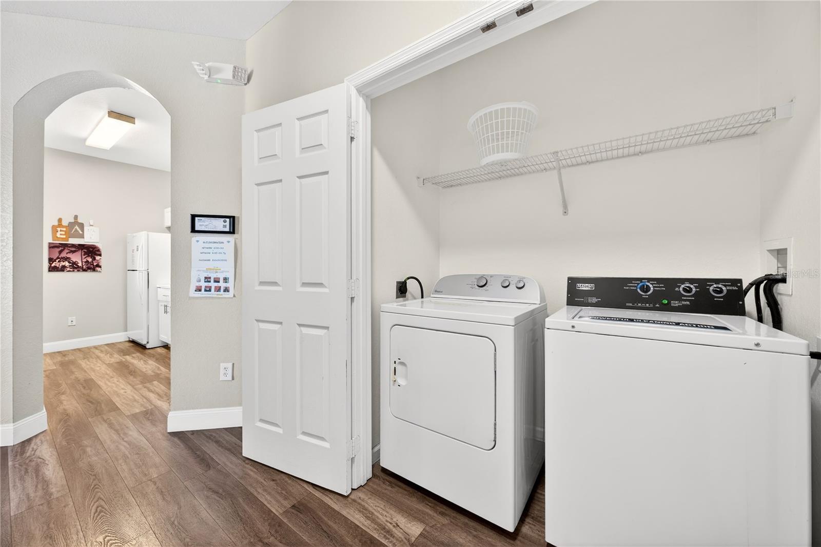 Casas a venda 2 - Jen Dantas 8100 PRINCESS PALM LANE 201