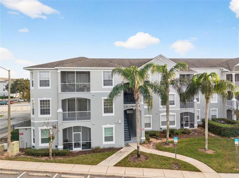 Casas à venda em Celebration: seu próximo endereço na Flórida começa aqui 11 - Jen Dantas 8100 PRINCESS PALM LANE 201 KISSIMMEE FL 34747