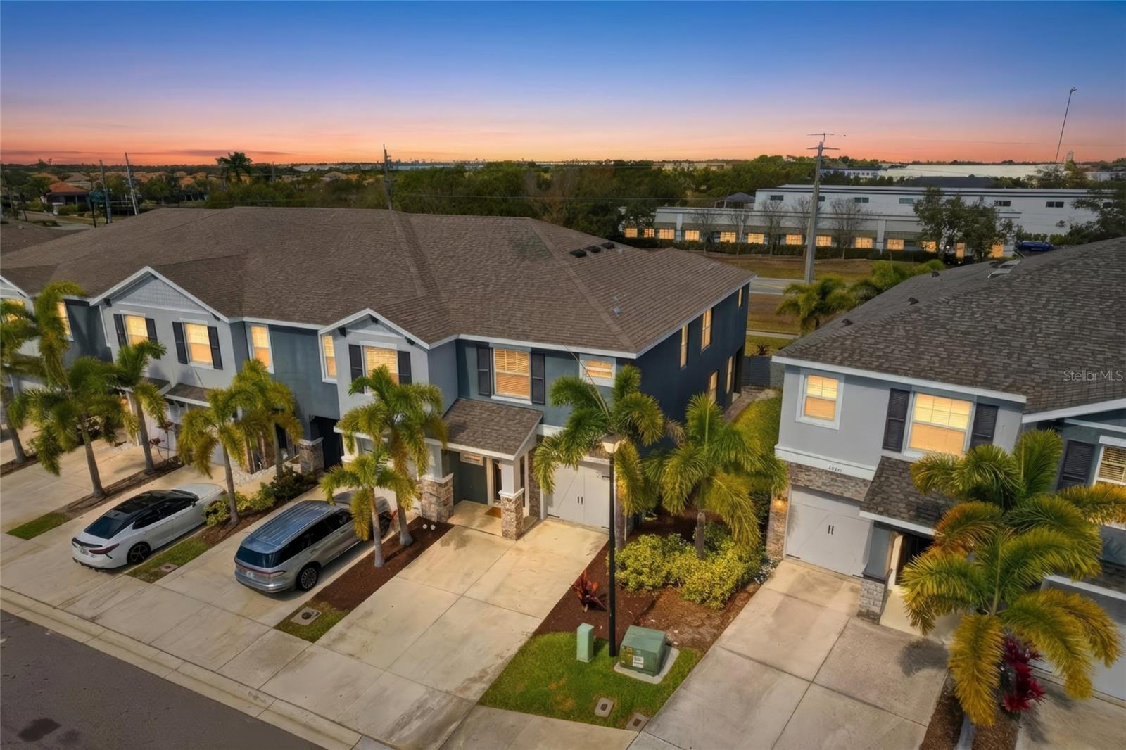 4444 AQUA MIRAGE STREET