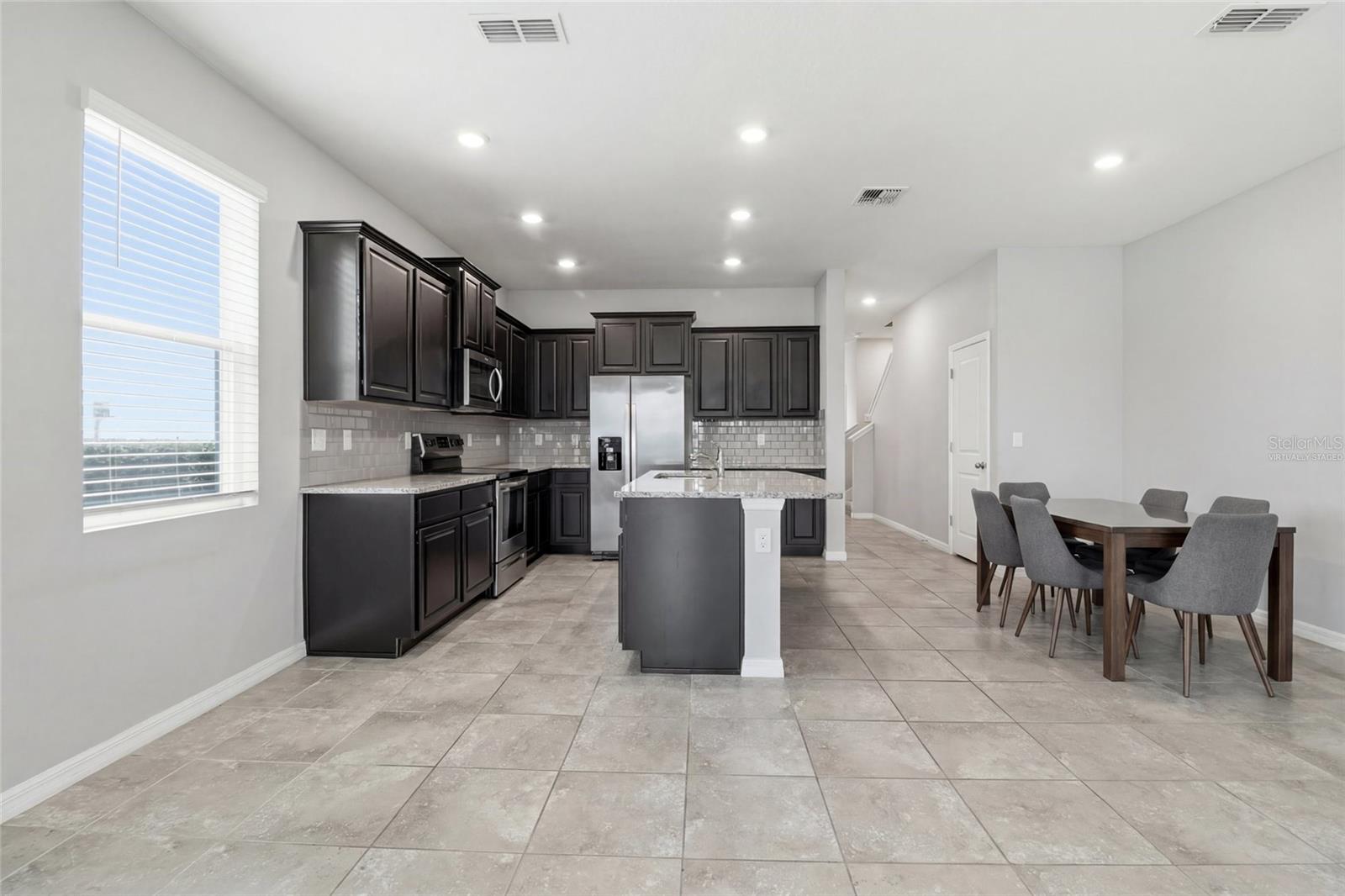 PROMENADE ESTATES PH I - Residential