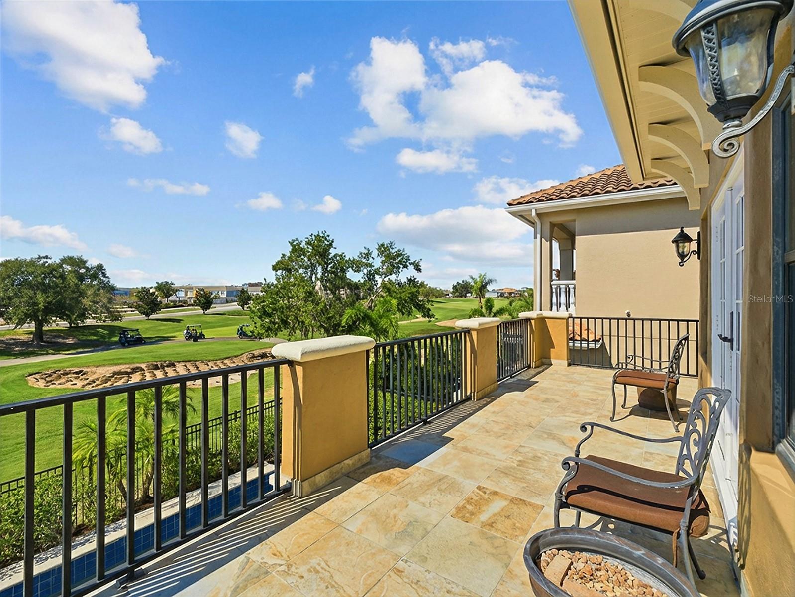 REUNION WEST VLGS NORTH - Residential