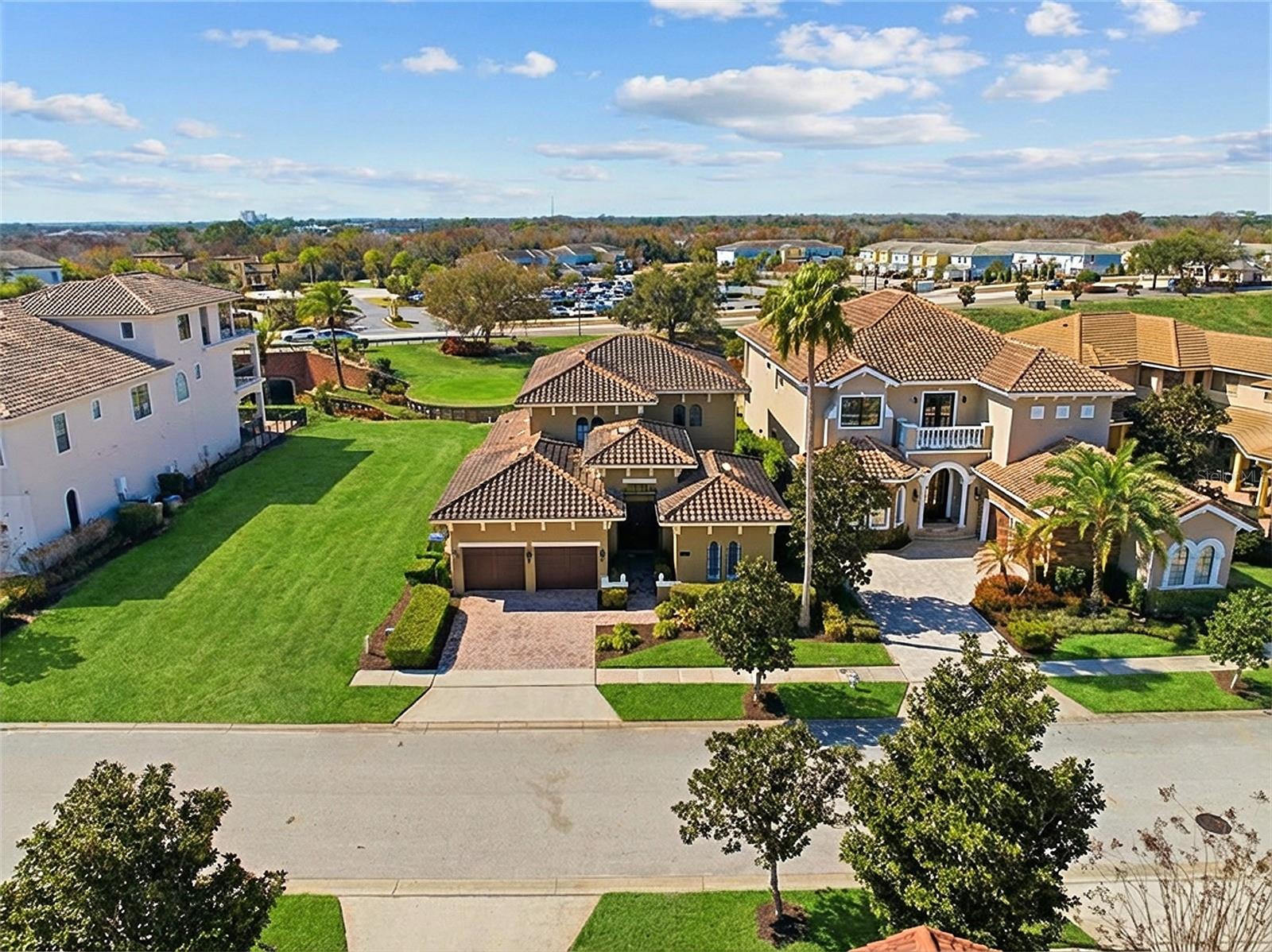 REUNION WEST VLGS NORTH - Residential