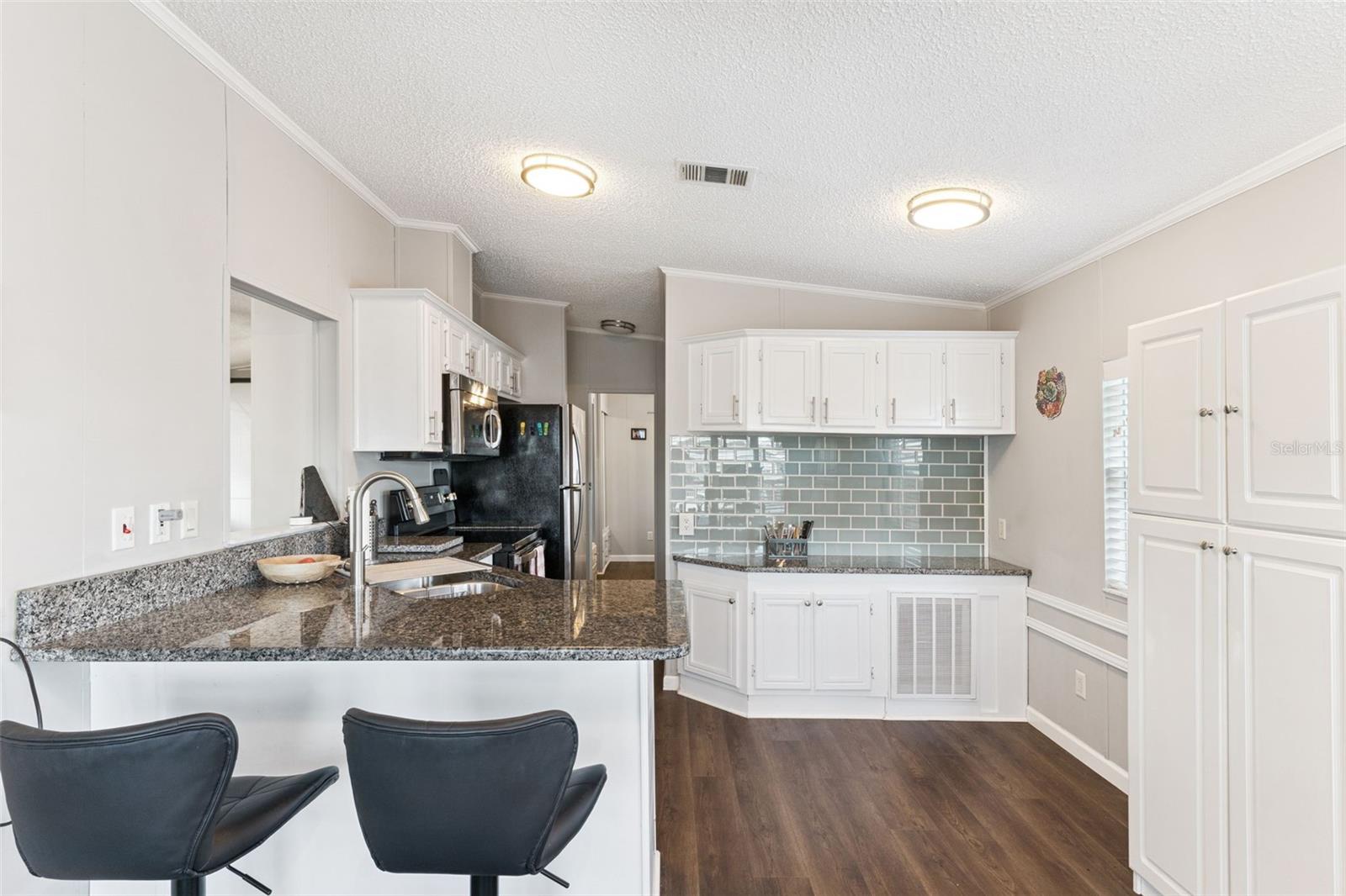 OUTDOOR RESORTS AMERICA - Residential