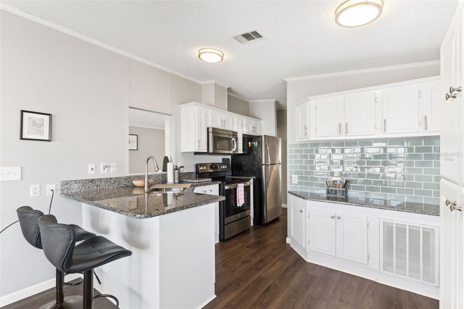 OUTDOOR RESORTS AMERICA - Residential